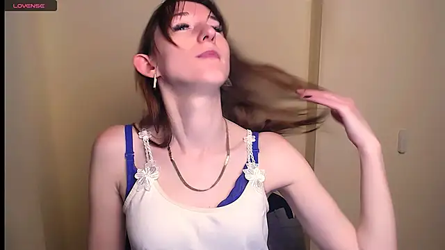 Snapshot of AmandaSell chatting on 03-16-25, 10:22 AmandaSell online show from 03-16-25, 10:22