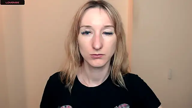 Snapshot of AmandaSell chatting on 09-11-25, 07:30 AmandaSell online show from 09-11-25, 07:30