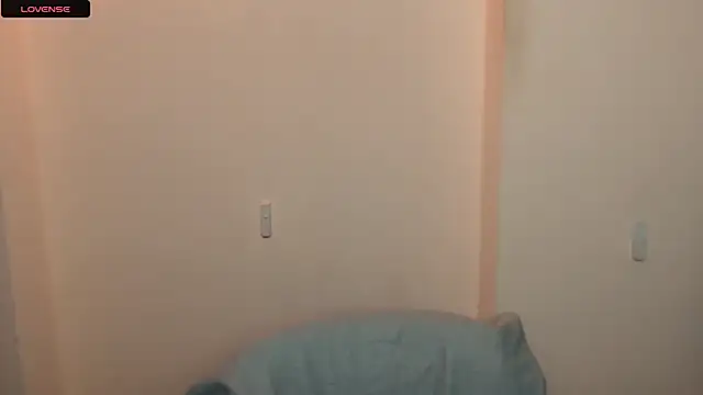 Snapshot of AmandaSell chatting on 09-13-25, 07:41 AmandaSell online show from 09-13-25, 07:41