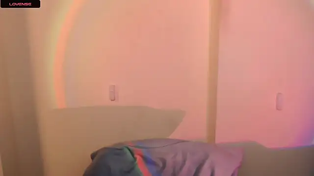 Snapshot of AmandaSell chatting on 11-10-25, 09:08 AmandaSell online show from 11-10-25, 09:08