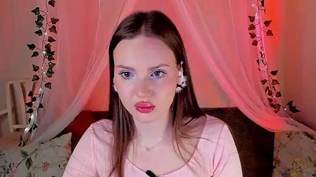 Snapshot of MishkaMe chatting on 12-24-24, 05:34 MishkaMe online show from 12-24-24, 05:34