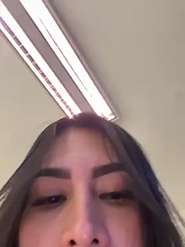 Snapshot of Dj_scarlettmorreti chatting on 01-25-25, 08:00 Dj scarlettmorreti online show from 01-25-25, 08:00