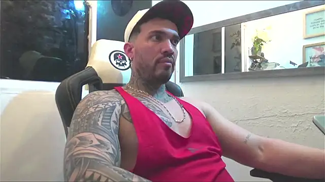 Snapshot of Angel_sex_latin chatting on 01-07-25, 02:53 Angel sex latin online show from 01-07-25, 02:53