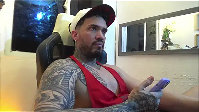 Snapshot of Angel_sex_latin chatting on 01-10-25, 05:58 Angel sex latin online show from 01-10-25, 05:58