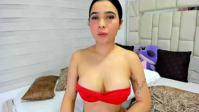 clytiia  online show from 06-11-26, 02:00