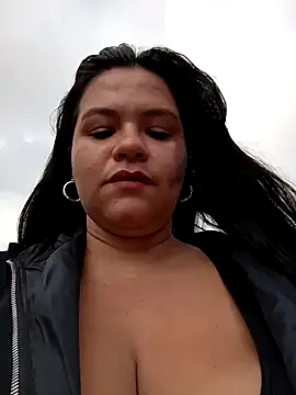 Julieta-tits online show from 01-10-25, 09:31