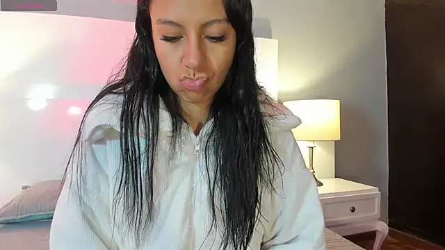 Tamaraakins online show from 11-16-25, 12:55