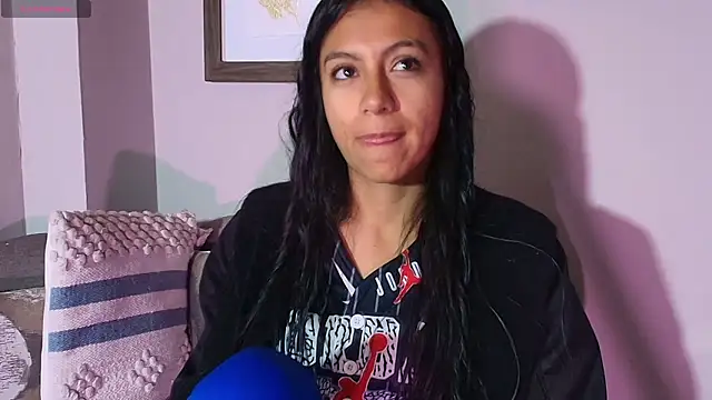 Tamaraakins online show from 01-16-26, 01:04