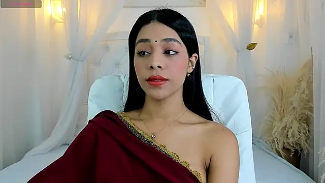 Snapshot of aaryy_ chatting on 12-12-24, 11:50 aaryy online show from 12-12-24, 11:50