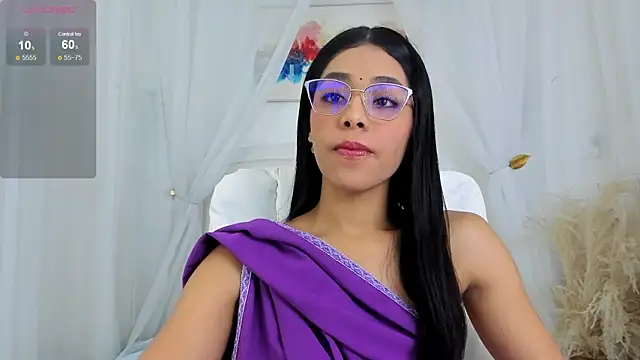 Snapshot of aaryy_ chatting on 12-17-24, 07:37 aaryy online show from 12-17-24, 07:37