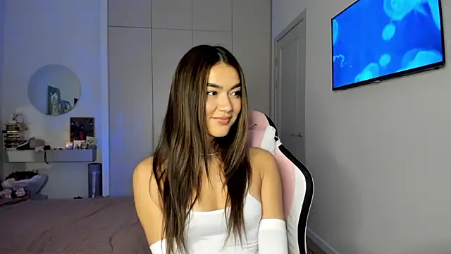 Shineel online show from 02-17-26, 01:29