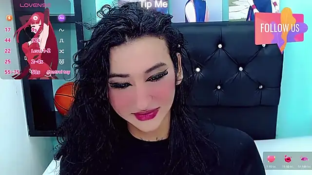 Snapshot of kinverly_sexyx chatting on 01-11-26, 10:37 kinverly sexyx online show from 01-11-26, 10:37