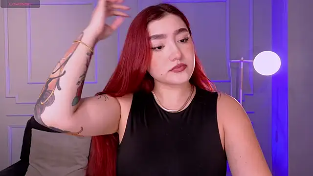 ViolettCastel online show from 03-10-26, 07:30