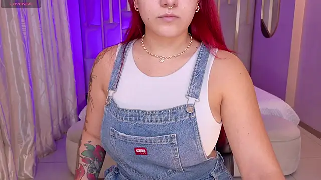 ViolettCastel online show from 03-24-26, 07:08