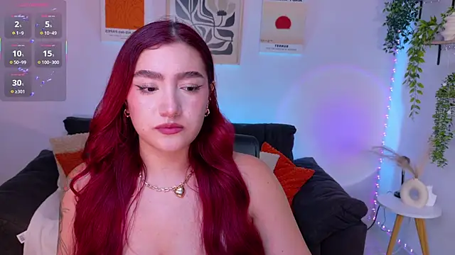 Snapshot of ViolettCastel chatting on 07-11-26, 11:50 ViolettCastel online show from 07-11-26, 11:50