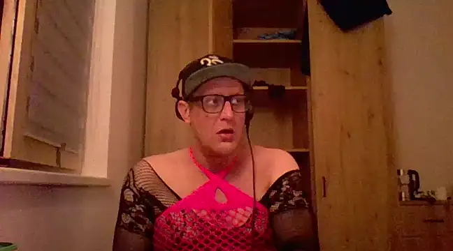 Bigthroaterboy online show from 02-28-25, 11:01