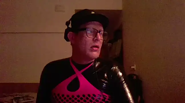 Bigthroaterboy online show from 03-06-25, 10:15