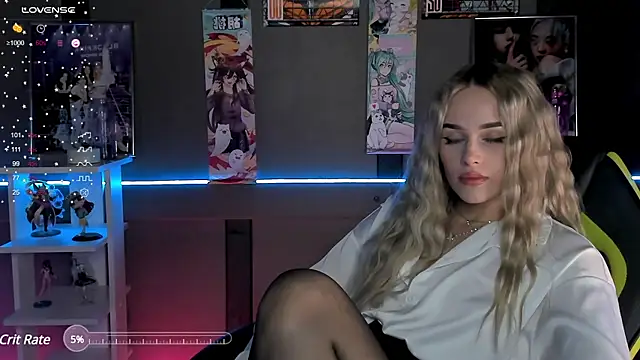 Ellen Soft online show from 12-20-24, 08:45