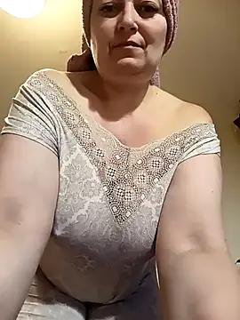 Women-pleasures online show from 12-23-24, 06:55