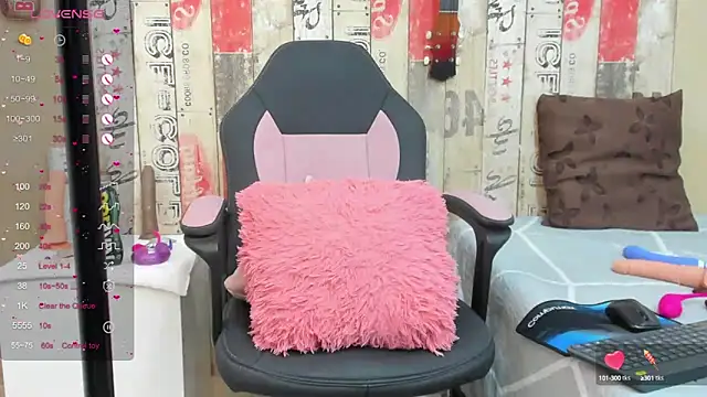 Snapshot of galatea_rous chatting on 02-10-25, 10:40 galatea rous online show from 02-10-25, 10:40