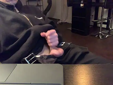 KendrickJiz online show from 05-09-26, 08:14