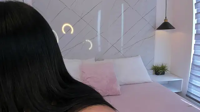 ANTONELLA  ROUSE  online show from 09-28-25, 01:27