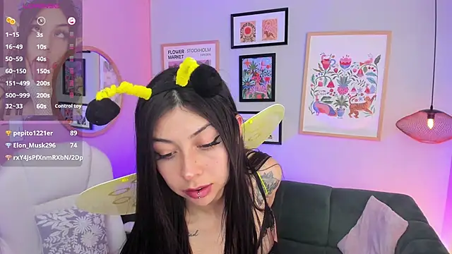 Snapshot of Melissa_Koster chatting on 01-14-25, 07:38 Melissa Koster online show from 01-14-25, 07:38