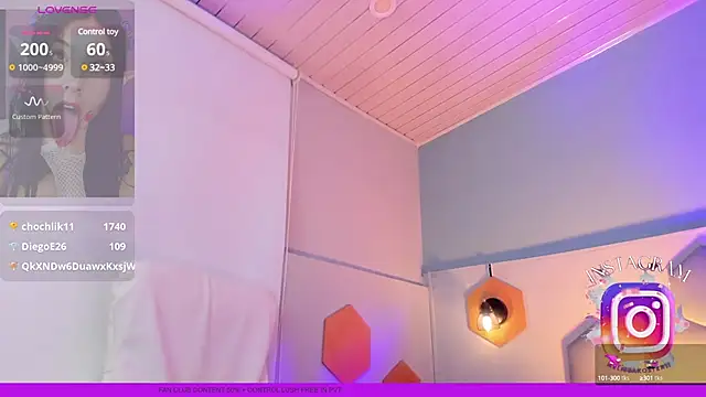 Snapshot of Melissa_Koster chatting on 03-07-25, 03:29 Melissa Koster online show from 03-07-25, 03:29