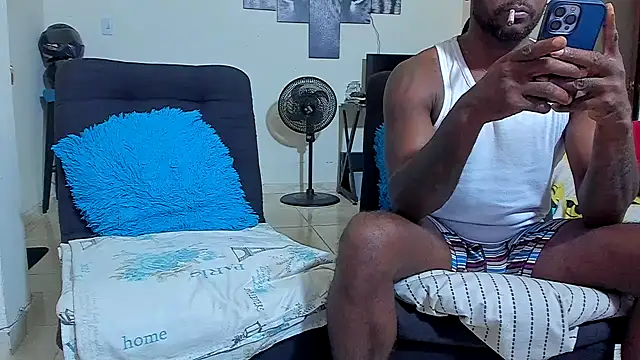Snapshot of kerlysmith_24 chatting on 05-15-26, 03:19 kerlysmith 24 online show from 05-15-26, 03:19