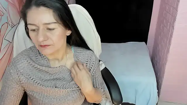 AllysonMilf69 online show from 10-05-25, 03:10