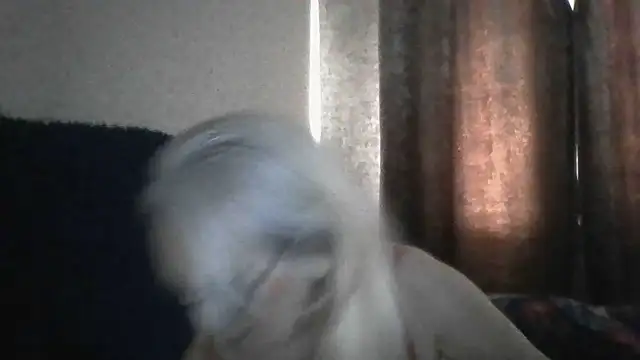 Snapshot of CarlyTreat chatting on 06-27-26, 10:31 CarlyTreat online show from 06-27-26, 10:31