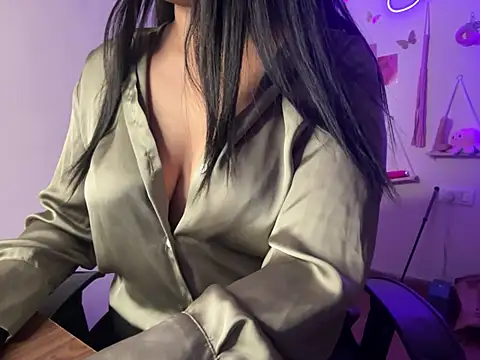 Snapshot of Okaysimran chatting on 12-08-24, 07:32 Okaysimran online show from 12-08-24, 07:32