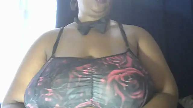 NippleMilkXx online show from 03-17-26, 09:56