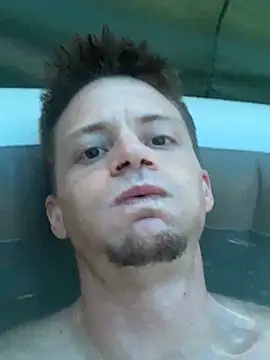 Snapshot of trash4cash chatting on 01-18-25, 09:45 trash4cash online show from 01-18-25, 09:45