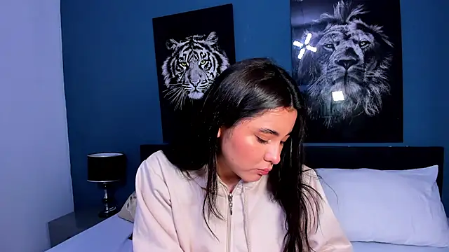 Snapshot of Liana_Bernocchi chatting on 02-09-25, 08:02 Liana Bernocchi online show from 02-09-25, 08:02