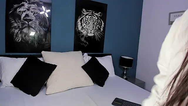 Snapshot of Liana_Bernocchi chatting on 03-06-25, 08:27 Liana Bernocchi online show from 03-06-25, 08:27