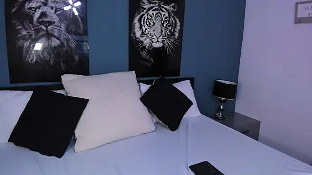 Snapshot of Liana_Bernocchi chatting on 03-13-25, 08:22 Liana Bernocchi online show from 03-13-25, 08:22