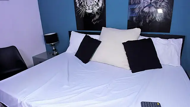 Snapshot of Liana_Bernocchi chatting on 03-14-25, 08:28 Liana Bernocchi online show from 03-14-25, 08:28