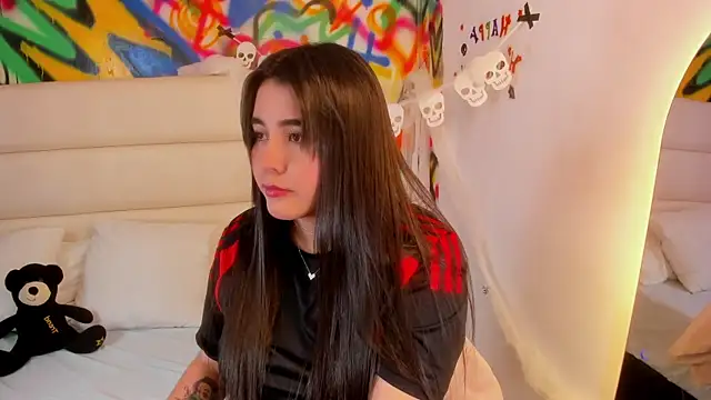 Snapshot of Liana_Bernocchi chatting on 10-11-25, 08:18 Liana Bernocchi online show from 10-11-25, 08:18