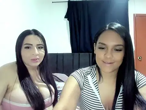 EmmaHole  online show from 04-23-26, 05:08