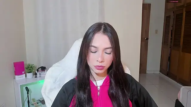 shanakendal2 online show from 03-19-25, 02:02