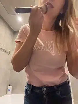 Vanilladreams online show from 02-03-26, 05:29