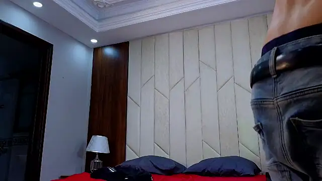 Snapshot of AsmodeoCox chatting on 01-14-25, 10:34 AsmodeoCox online show from 01-14-25, 10:34