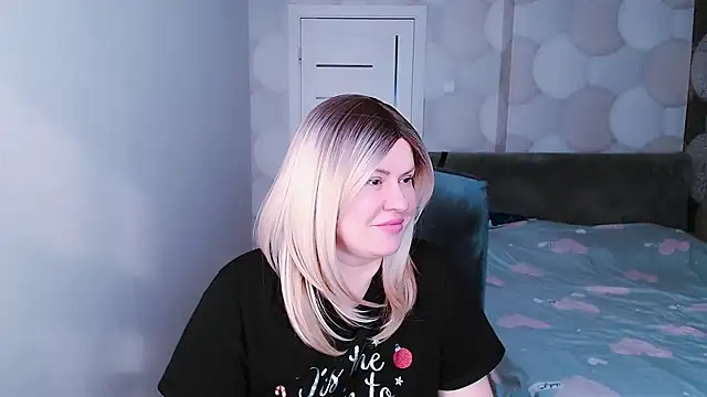 Snapshot of natusik chatting on 02-11-25, 08:58 natusik online show from 02-11-25, 08:58