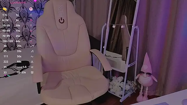 Kate  wow online show from 04-30-26, 08:57