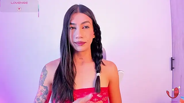 sofiaa grey  online show from 11-24-25, 12:27