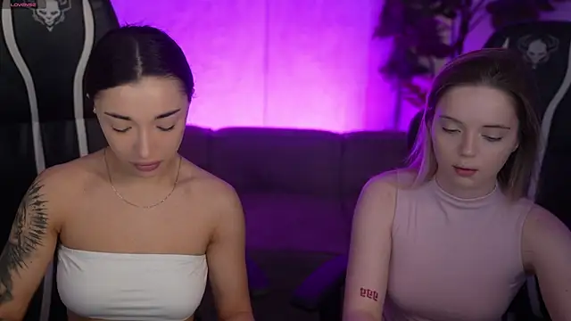 Snapshot of Cassy-Celestial_ chatting on 02-18-26, 08:32 Cassy-Celestial online show from 02-18-26, 08:32