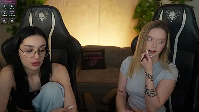 Snapshot of Cassy-Celestial_ chatting on 02-25-26, 11:31 Cassy-Celestial online show from 02-25-26, 11:31