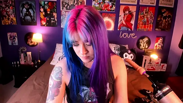 Snapshot of anne_cross chatting on 01-14-25, 02:19 anne cross online show from 01-14-25, 02:19