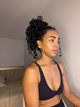 nicoleebony1 online show from 06-27-26, 04:34